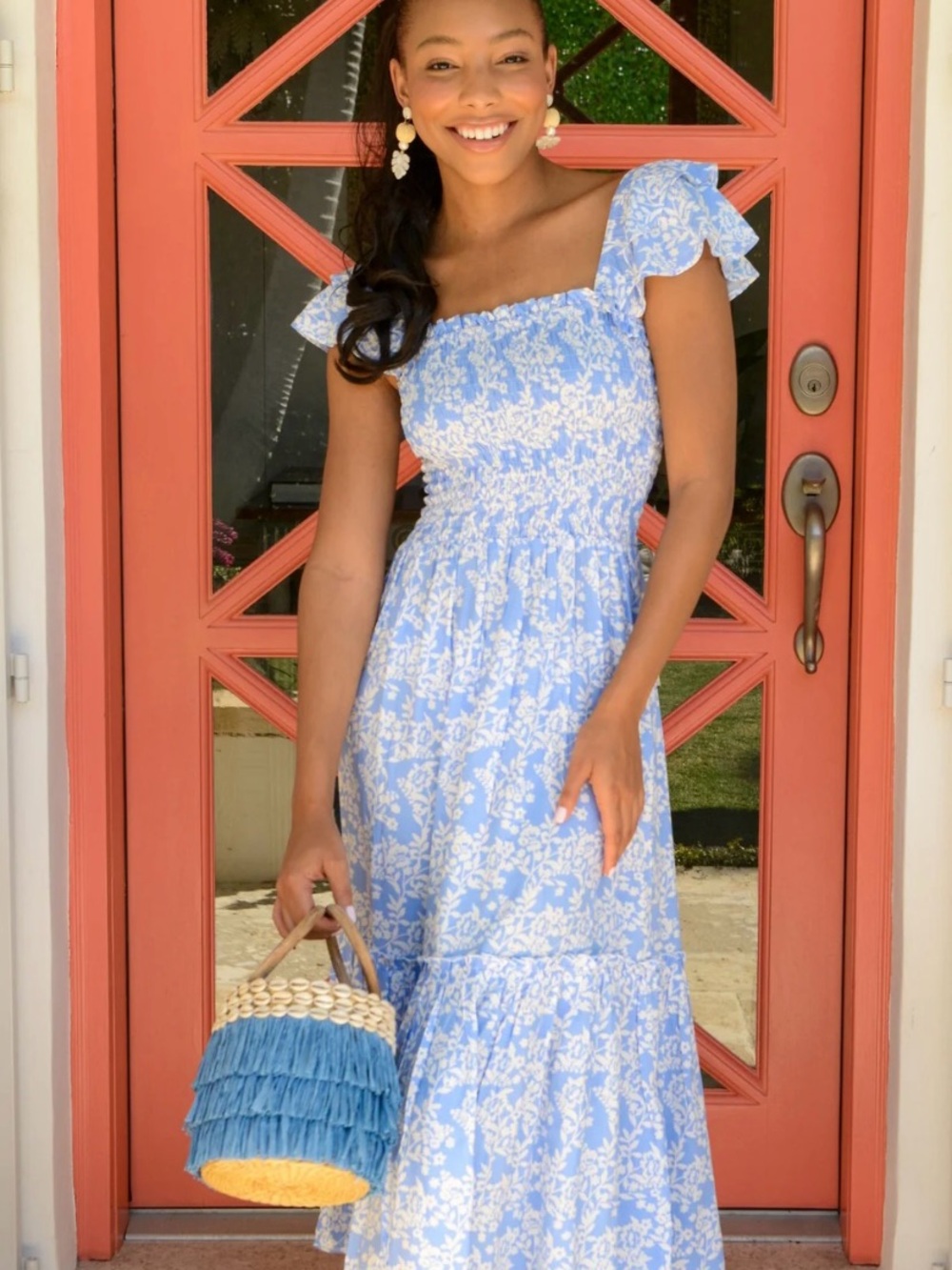 Walker &
Wade Periwinkle Floral Matilda Dress
Size Medium Boho Resort Midi